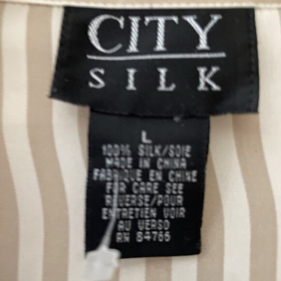 Vintage Pure Silk Button Down Shirt Women’s Large Beige Stripe Quiet Luxury - Picture 4 of 9